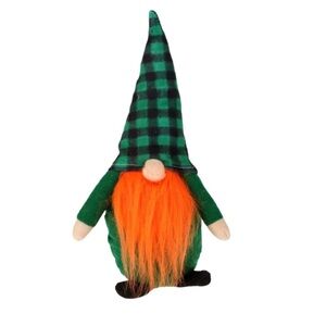 NWT Saint Patrick's Day Plaid Gnome Stuffed weight button Stands by itself